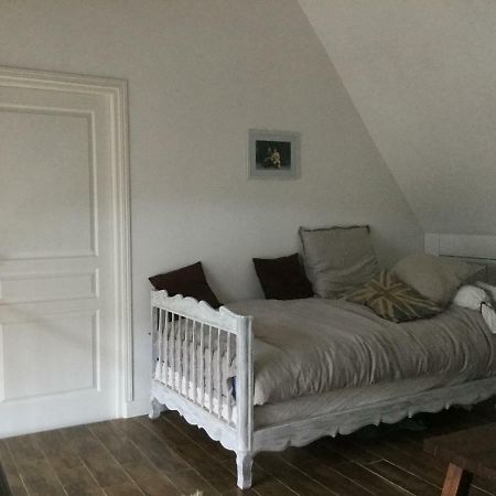 Maison de Sandrine Jumeauville Extérieur photo